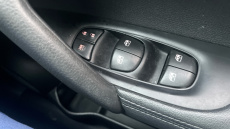 Nissan Qashqai 1.3 DiG-T N-Connecta 5dr Petrol Hatchback